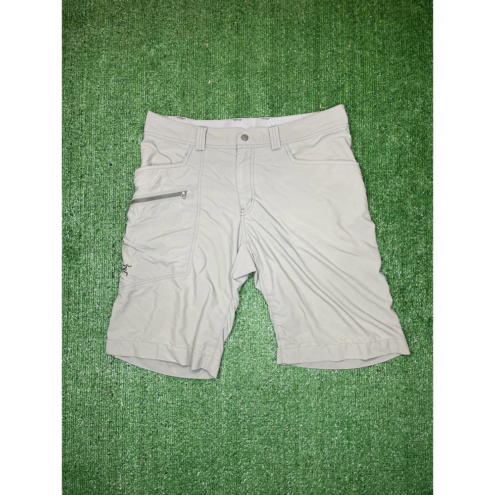 Arcteryx Men’s Cargo Shorts 34 Rampart Nylon Outdoor Hiking